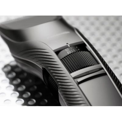 5. Panasonic ER-GC63 Schwarz, Grau 39