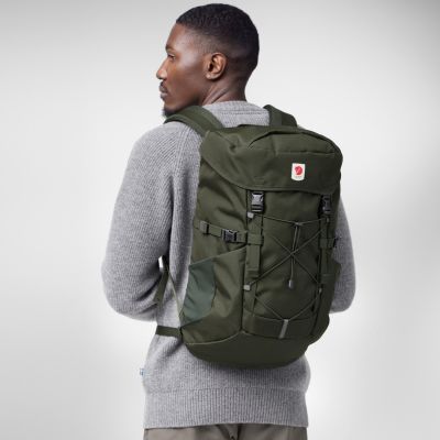 4. Fjällräven Skule Top 26 Laptop-Rucksack – Tiefwald