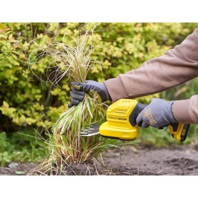 23. STANLEY STCSS20B-XJ Akku-Gartenschere 20 cm