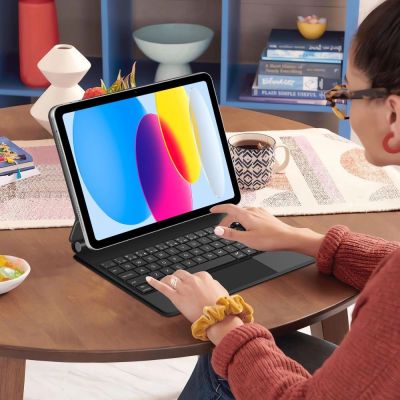 10. Tech-Protect Smartcase Magnetic mit Tastatur für iPad 10,9" 2022 / iPad 11" 2025 - Schwarz