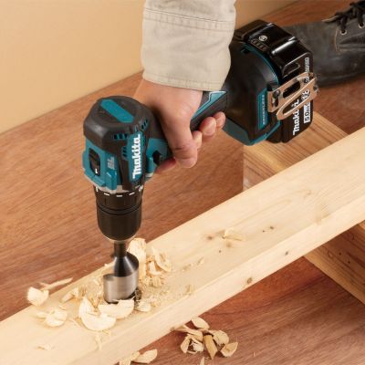 11. Makita DDF487RAJ Akku-Schlagbohrschrauber 18 V • 40 Nm • 0 – 1700 U/min