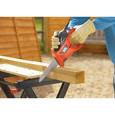 9. Scorpion KS880EC-QS BLACK+DECKER Kettensäge