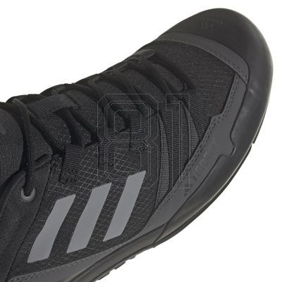 6. Adidas Terrex Swift Solo 2 M IE6901 Schuhe
