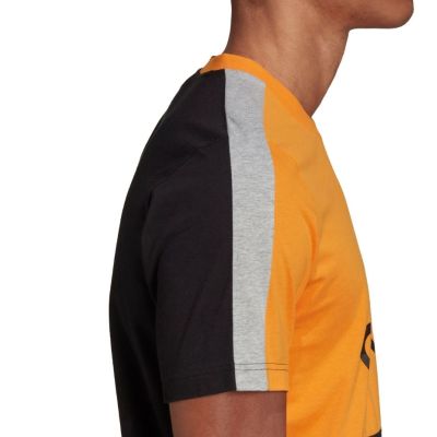 10. adidas Essentials Colorblock Single Jersey Tee M HE4328