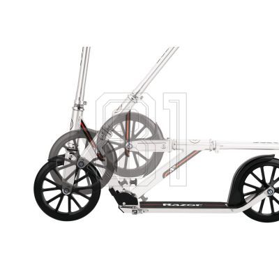 6. Razor A6 Scooter 13073013 (schwarz, silber)
