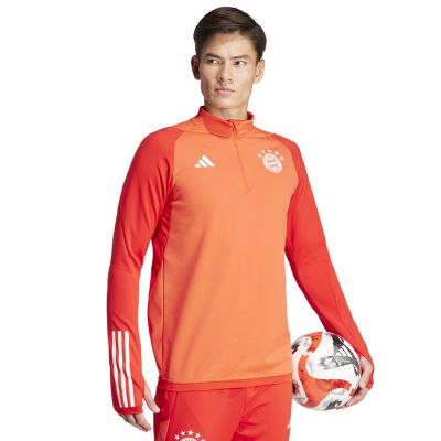 9. Adidas FC Bayern Training Top M IQ0609 Sweatshirt