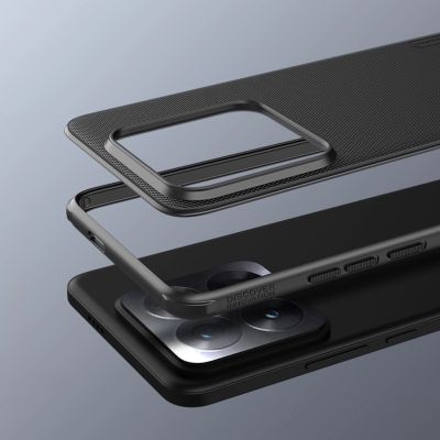 7. Nillkin Super Frosted Shield Pro verstärktes Gehäuse für Xiaomi 14 Pro – Schwarz