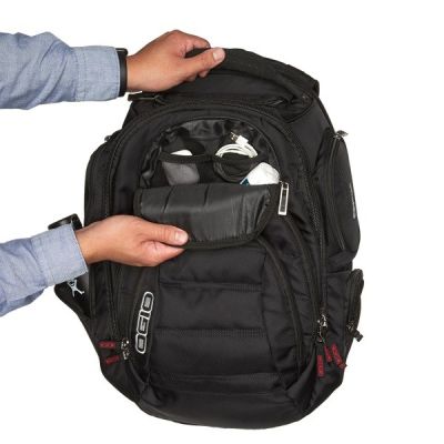 16. OGIO RUCKSACK GAMBIT SCHWARZ P/N: 111072_03