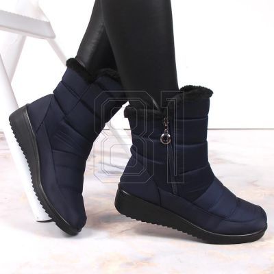 9. Insulated snow boots NEWS W EVE377B
