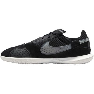5. Nike Streetgato M DC8466 010 Fußballschuhe