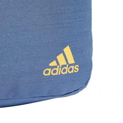 5. Adidas Classic Horizontal 3-Streifen Rucksack IR9838