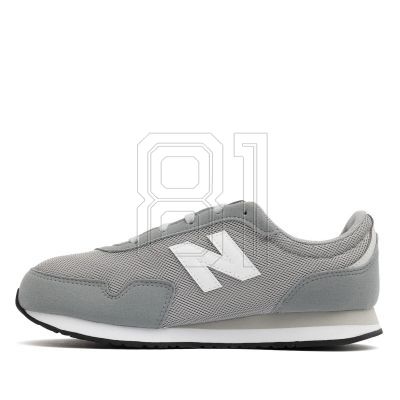 6. New Balance Jr GC323GR Schuhe