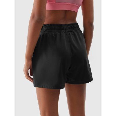 5. Schnelltrocknende Trainingsshorts für Damen 4F