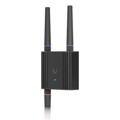 15. Ubiquiti UMR-Ultra LTE WiFi 4-Router