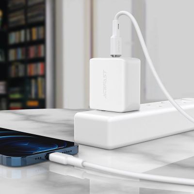 6. Acefast Kabel MFI USB Typ C - Lightning 1,2m, 30W, 3A schwarz (C2-01 schwarz)