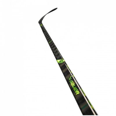 9. Bauer AG5NT GripTac 57'' Composite-Schläger