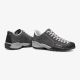 6. SCARPA Mojito Shark R44 Wanderschuhe