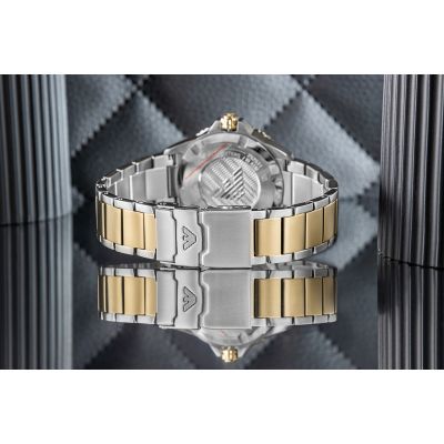 7. Herrenuhr EMPORIO ARMANI World Explorer AR11738 + Box