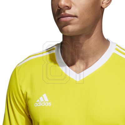 3. Table 18 JSY M CE8941 football jersey