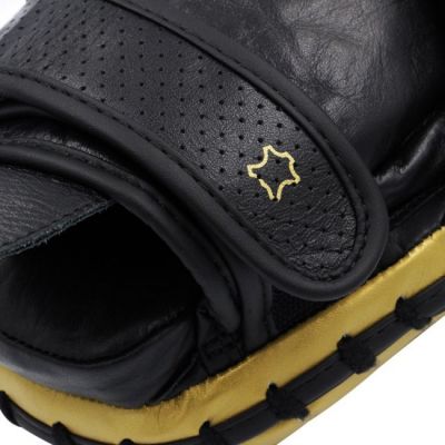 4. ADISTAR LEDERPFOTEN