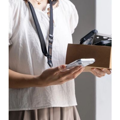8. Ringke Lanyard Strap Crossbody Phone Lanyard - Schwarz