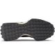 3. New Balance U327WRJ Sportschuhe