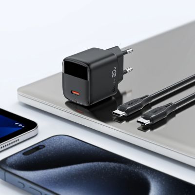 6. Acefast A113 GaN PD 20W USB-C Wandladegerät mit Display mit USB-C Kabel - Schwarz