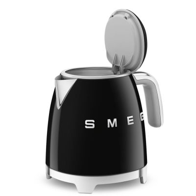 39. SMEG Mini-Wasserkocher 0,8L schwarz Schwarz (KLF05BLEU)