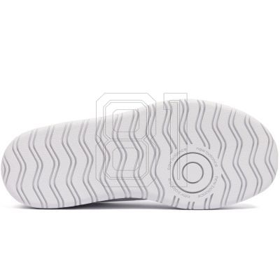 4. New Balance CT302LP Schuhe
