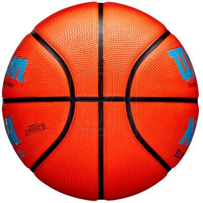 3. Wilson NCAA Elevate VTX Ball WZ3006802XB 