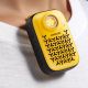 5. Joyroom Maya JR-MS03 tragbarer Bluetooth-Lautsprecher mit integrierter Taschenlampe, widerstandsfähig – gelb