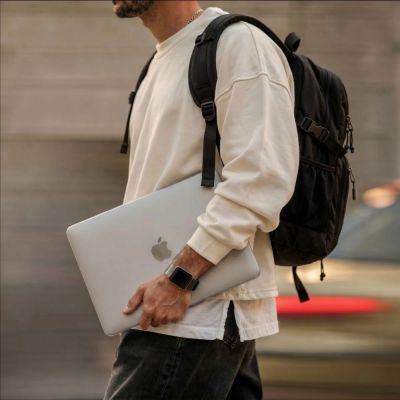 5. Tech-Protect Softshell-Schutzhülle für MacBook Neo 13 2026 – Transparent Matt