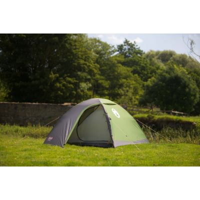 7. Coleman Darwin 3 3-Personen-Zelt – grau/grün