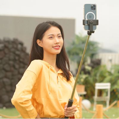9. Selfie-Stick WHS1Y Teleskopstativ 1 m mit Telefonhalter – Schwarz
