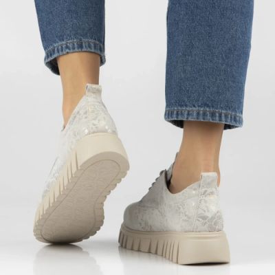 8. Filippo Silberne Plateau-Schuhe aus Leder mit Blumenmuster DP6846