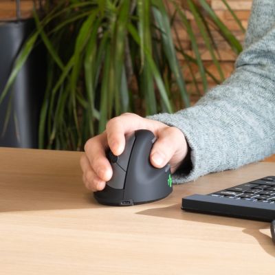 2. Ergonomische Maus R-Go Maus HE ergonomisch rechts Bluetooth mittel schwarz/sil Retail