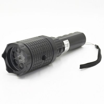 3. LED-Projektor mit austauschbaren Folien für Halloween