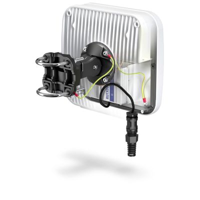 2. QuWireless QuMax Antenne – gerichtete PoE/LAN-Antenne, 6 dBi