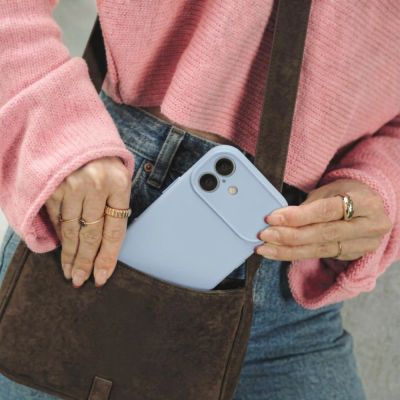 6. Tech-Protect Silikon MagSafe Hülle für iPhone 17 - Blau
