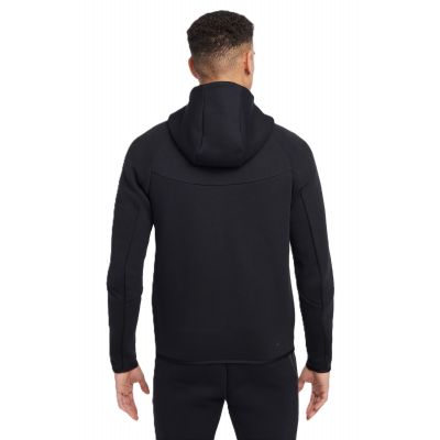 2. Nike Techfit Fleece-Hoodie HV0949-010