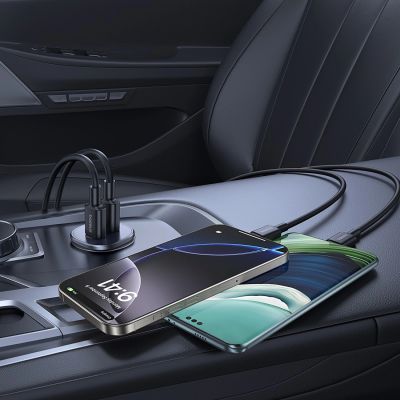 6. Baseus GoTrip USB-C / USB-A 30W Autoladegerät - Schwarz