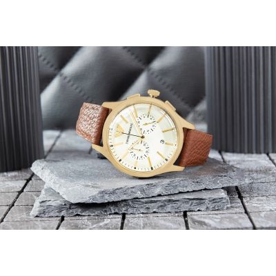 6. Emporio Armani Dario AR11714 Herrenuhr + Box