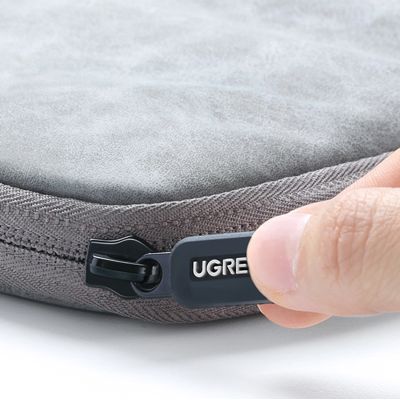 7. Ugreen LP187-Tasche für einen 13-13,9-Zoll-Laptop – Grau