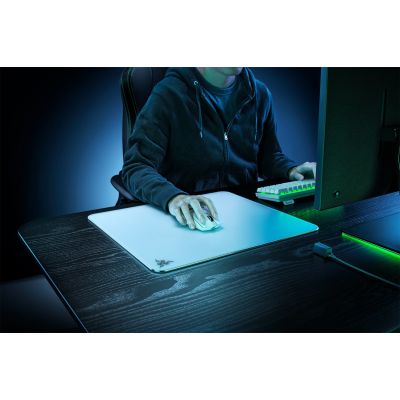 2. Razer Atlas Gaming-Mauspad Weiß