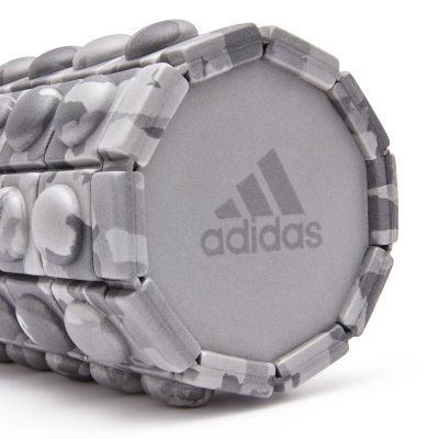 20. adidas ADAC-11505GR Massagerolle