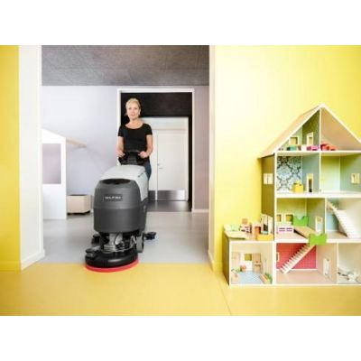 5. NILFISK Waschmaschine mit Gelbatterien 9087390020