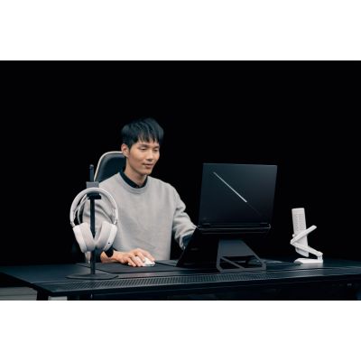 39. ASUS ROG Zephyrus Duo 16 GX651AX-U9322X Ultra 9 386H 2x16,0" 3K Touch OLED 120Hz 1100nits AG 32GB LPDDR5X SSD2TB GeForce RTX 5090 24GB CAM1080p + IR 90Whs W11Pro Aluminium Stellar Gray