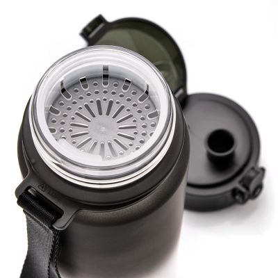28. Meteor 500 ml Sportflasche dunkelgrün