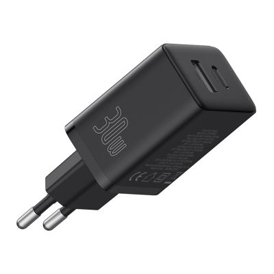 6. Baseus Cube Pro 30W USB-C/USB-A-Wandladegerät – Schwarz