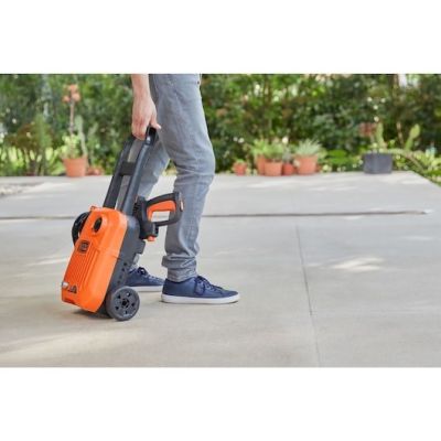 10. Black & Decker BEPW1650-QS Kompakt-Hochdruckreiniger, elektrisch, 330 l/h, Orange